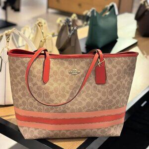 NWT COACH City Tote Bag In Signature Canvas With Stripe -CAL86 Gold/Tan Multi